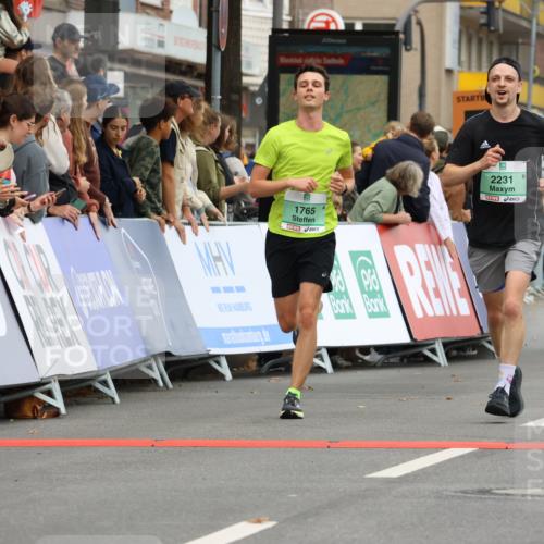 21.09.2025 - PSD Bank Halbmarathon Strokosch-Dieckow http://msf.ph/oto/8943875 21.09.2025 11:41:29 Ziel 1349, 1399, 1765, 1786, 1886, 2083, 2111, 2116, 2231, 2443, 3895 meine-sportfotos.de