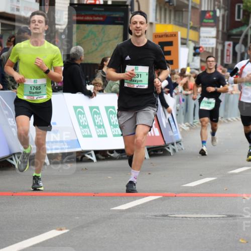 21.09.2025 - PSD Bank Halbmarathon Strokosch-Dieckow http://msf.ph/oto/8943880 21.09.2025 11:41:29 Ziel 1349, 1399, 1765, 1786, 1886, 2083, 2111, 2116, 2231, 2443, 3895 meine-sportfotos.de