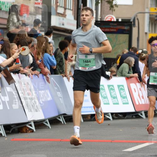 21.09.2025 - PSD Bank Halbmarathon Strokosch-Dieckow http://msf.ph/oto/8943936 21.09.2025 11:42:05 Ziel 1484, 1518, 1801, 2045, 2425 meine-sportfotos.de