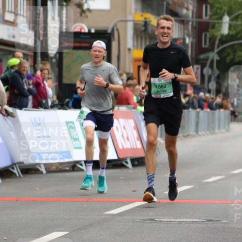 21.09.2025 - PSD Bank Halbmarathon Strokosch-Dieckow http://msf.ph/oto/8943949 21.09.2025 11:20:59 Ziel 1835, 1837, 1846, 1862 meine-sportfotos.de