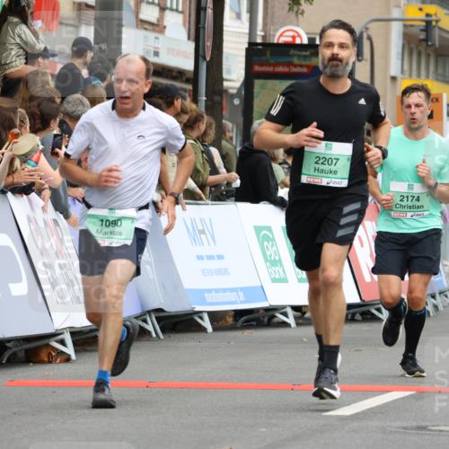 21.09.2025 - PSD Bank Halbmarathon Strokosch-Dieckow http://msf.ph/oto/8944004 21.09.2025 11:42:39 Ziel 1068, 1090, 1312, 2123, 2127, 2174, 2207, 2272, 4046 meine-sportfotos.de