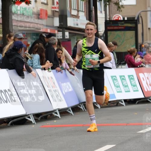 21.09.2025 - PSD Bank Halbmarathon Strokosch-Dieckow http://msf.ph/oto/8944009 21.09.2025 11:22:21 Ziel 1826 meine-sportfotos.de