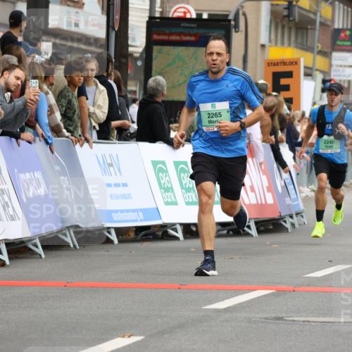 21.09.2025 - PSD Bank Halbmarathon Strokosch-Dieckow http://msf.ph/oto/8944062 21.09.2025 11:43:06 Ziel 1264, 1555, 2019, 2157, 2178, 2202, 2240, 2265, 2995 meine-sportfotos.de