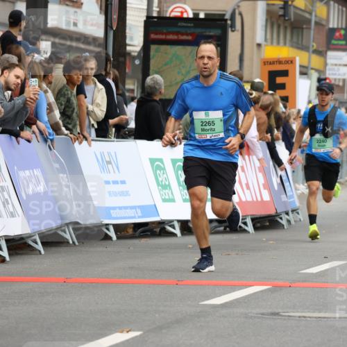 21.09.2025 - PSD Bank Halbmarathon Strokosch-Dieckow http://msf.ph/oto/8944065 21.09.2025 11:43:06 Ziel 1264, 1555, 2019, 2157, 2178, 2202, 2240, 2265, 2995 meine-sportfotos.de