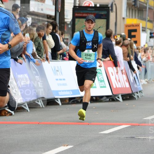 21.09.2025 - PSD Bank Halbmarathon Strokosch-Dieckow http://msf.ph/oto/8944070 21.09.2025 11:43:08 Ziel 1264, 1555, 1943, 2019, 2157, 2178, 2202, 2240, 2265 meine-sportfotos.de