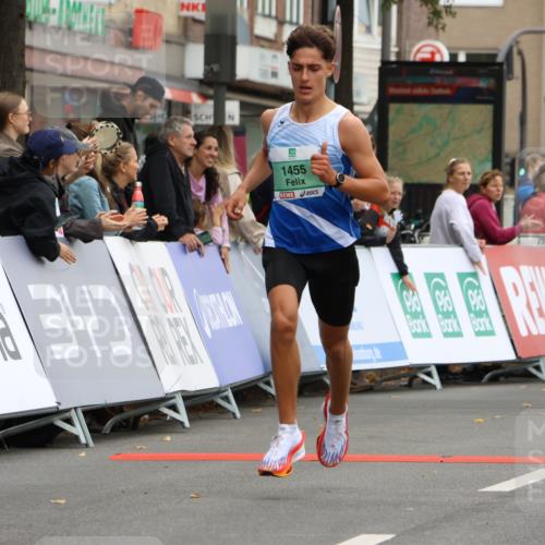 21.09.2025 - PSD Bank Halbmarathon Strokosch-Dieckow http://msf.ph/oto/8944081 21.09.2025 11:23:05 Ziel 1237, 1455, 1840 meine-sportfotos.de