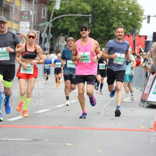 21.09.2025 - PSD Bank Halbmarathon Strokosch-Dieckow http://msf.ph/oto/8944090 21.09.2025 11:43:15 Ziel 1262, 1264, 1804, 1856, 1943, 2027, 2154, 2240, 2265, 3920 meine-sportfotos.de