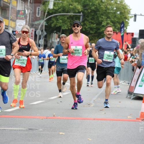 21.09.2025 - PSD Bank Halbmarathon Strokosch-Dieckow http://msf.ph/oto/8944091 21.09.2025 11:43:15 Ziel 1262, 1264, 1804, 1856, 1943, 2027, 2154, 2240, 2265, 3920 meine-sportfotos.de