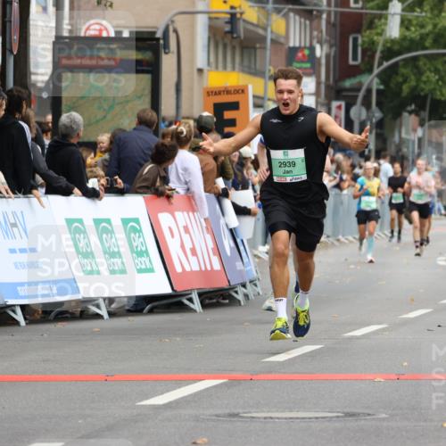 21.09.2025 - PSD Bank Halbmarathon Strokosch-Dieckow http://msf.ph/oto/8944164 21.09.2025 11:45:28 Ziel 1023, 1041, 2139, 2143, 2939 meine-sportfotos.de