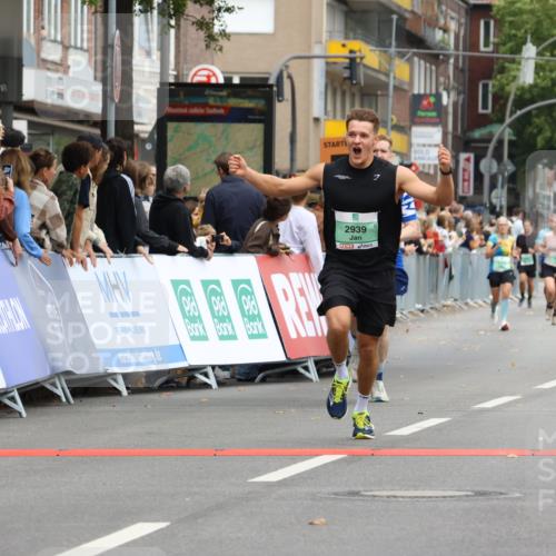 21.09.2025 - PSD Bank Halbmarathon Strokosch-Dieckow http://msf.ph/oto/8944170 21.09.2025 11:45:28 Ziel 1023, 1041, 2139, 2143, 2939 meine-sportfotos.de