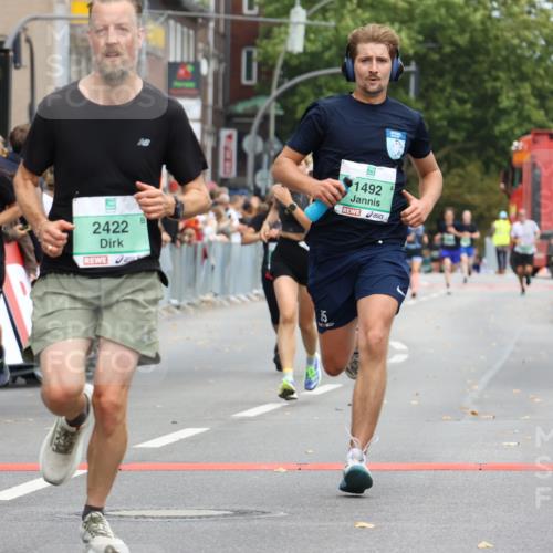 21.09.2025 - PSD Bank Halbmarathon Strokosch-Dieckow http://msf.ph/oto/8944251 21.09.2025 11:45:46 Ziel 1049, 1364, 1534, 2103, 2117, 2261, 2292, 2406, 2409, 2422, 2483, 3173 meine-sportfotos.de