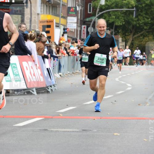 21.09.2025 - PSD Bank Halbmarathon Strokosch-Dieckow http://msf.ph/oto/8944307 21.09.2025 11:44:38 Ziel 1798, 1839, 2188, 2303, 2308, 2351 meine-sportfotos.de
