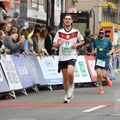 21.09.2025 - PSD Bank Halbmarathon Strokosch-Dieckow http://msf.ph/oto/8944341 21.09.2025 11:44:54 Ziel 1554, 1728, 2171, 2605 meine-sportfotos.de