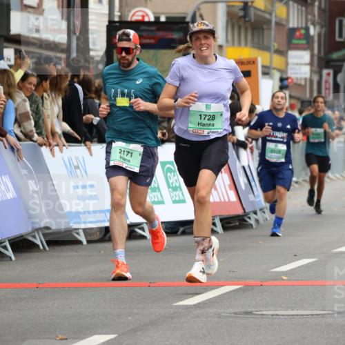 21.09.2025 - PSD Bank Halbmarathon Strokosch-Dieckow http://msf.ph/oto/8944355 21.09.2025 11:44:56 Ziel 1554, 1728, 2171, 2605, 3925 meine-sportfotos.de