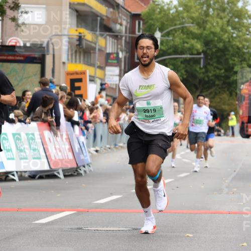 21.09.2025 - PSD Bank Halbmarathon Strokosch-Dieckow http://msf.ph/oto/8944356 21.09.2025 11:46:33 Ziel 1321, 1583, 2112, 2391, 2791, 2919 meine-sportfotos.de
