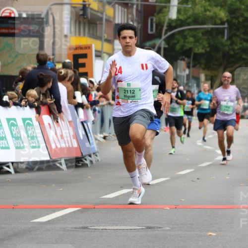 21.09.2025 - PSD Bank Halbmarathon Strokosch-Dieckow http://msf.ph/oto/8944378 21.09.2025 11:46:37 Ziel 1583, 2112, 2155, 2391, 2657, 2919 meine-sportfotos.de