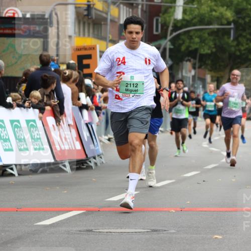 21.09.2025 - PSD Bank Halbmarathon Strokosch-Dieckow http://msf.ph/oto/8944382 21.09.2025 11:46:38 Ziel 1583, 1956, 2112, 2155, 2391, 2657, 2919 meine-sportfotos.de