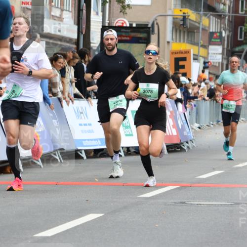 21.09.2025 - PSD Bank Halbmarathon Strokosch-Dieckow http://msf.ph/oto/8944435 21.09.2025 11:46:57 Ziel 1368, 1465, 1582, 1601, 1810, 1965, 1993, 2070, 2078, 2478, 2634, 3078, 3102 meine-sportfotos.de