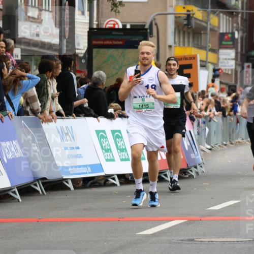 21.09.2025 - PSD Bank Halbmarathon Strokosch-Dieckow http://msf.ph/oto/8944496 21.09.2025 11:47:45 Ziel 1962, 2193, 2276, 2394, 2570 meine-sportfotos.de