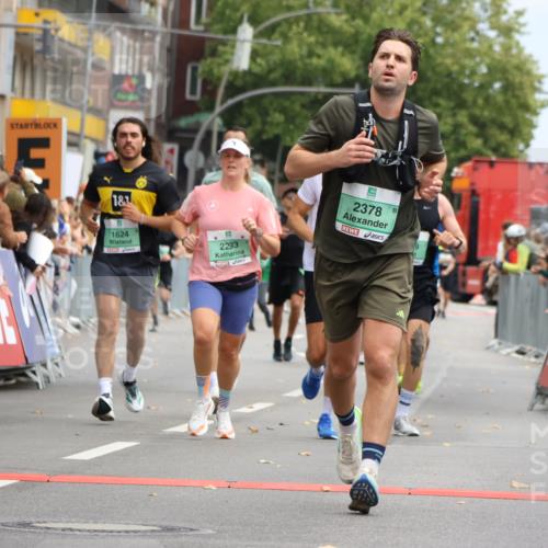 21.09.2025 - PSD Bank Halbmarathon Strokosch-Dieckow http://msf.ph/oto/8944539 21.09.2025 11:48:11 Ziel 1067, 1311, 1529, 1624, 2230, 2259, 2293, 2378, 2880, 3169, 3921, 3926, 4054 meine-sportfotos.de