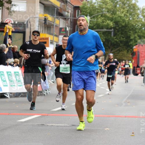 21.09.2025 - PSD Bank Halbmarathon Strokosch-Dieckow http://msf.ph/oto/8944545 21.09.2025 11:48:19 Ziel 1311, 1529, 1624, 1942, 2259, 2293, 2378, 2880, 3169, 3921, 3926 meine-sportfotos.de