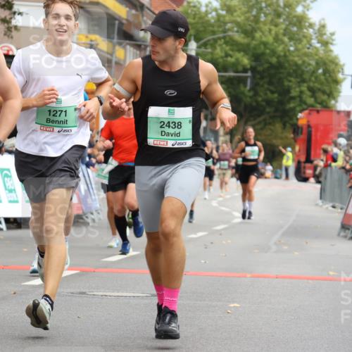 21.09.2025 - PSD Bank Halbmarathon Strokosch-Dieckow http://msf.ph/oto/8944598 21.09.2025 11:48:46 Ziel 1129, 1271, 1983, 1987, 2004, 2053, 2106, 2214, 2335, 2415, 2419, 2421, 2438, 2445, 2564, 3088 meine-sportfotos.de