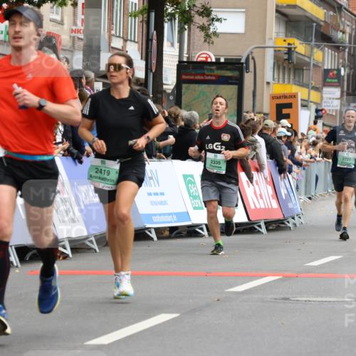 21.09.2025 - PSD Bank Halbmarathon Strokosch-Dieckow http://msf.ph/oto/8944607 21.09.2025 11:48:50 Ziel 1129, 1271, 1659, 1983, 1987, 2004, 2053, 2106, 2214, 2307, 2335, 2419, 2438, 2445, 2777 meine-sportfotos.de