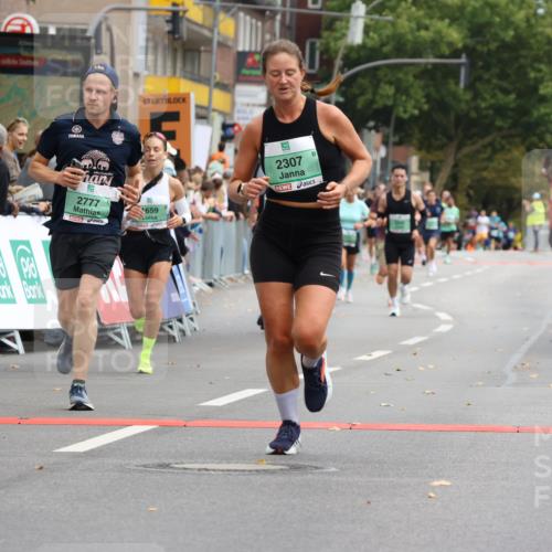 21.09.2025 - PSD Bank Halbmarathon Strokosch-Dieckow http://msf.ph/oto/8944616 21.09.2025 11:48:53 Ziel 1129, 1271, 1659, 1983, 2004, 2053, 2106, 2214, 2307, 2335, 2419, 2438, 2445, 2777 meine-sportfotos.de