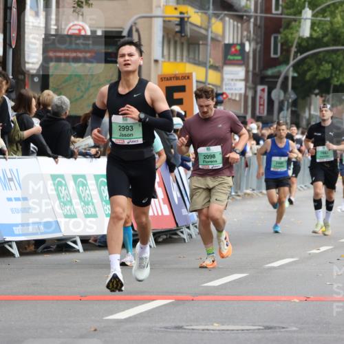 21.09.2025 - PSD Bank Halbmarathon Strokosch-Dieckow http://msf.ph/oto/8944624 21.09.2025 11:49:03 Ziel 1195, 1659, 1692, 2098, 2251, 2307, 2480, 2777, 2993 meine-sportfotos.de