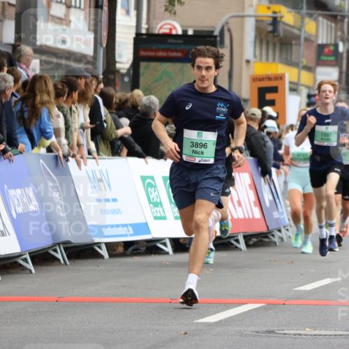 21.09.2025 - PSD Bank Halbmarathon Strokosch-Dieckow http://msf.ph/oto/8944633 21.09.2025 11:49:12 Ziel 1257, 1692, 2098, 2251, 2463, 2480, 2737, 2993, 3376, 3896 meine-sportfotos.de