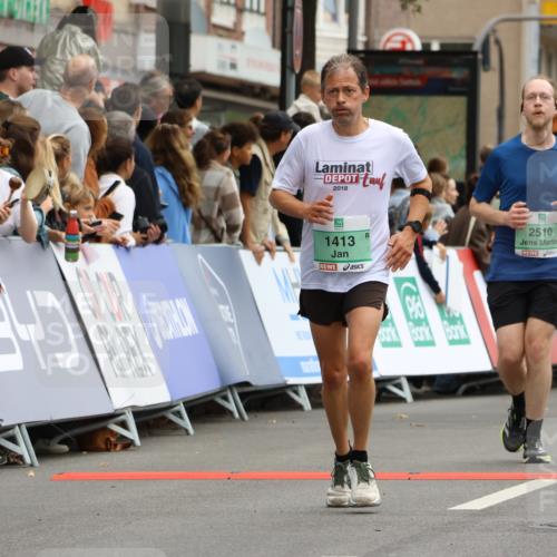 21.09.2025 - PSD Bank Halbmarathon Strokosch-Dieckow http://msf.ph/oto/8944815 21.09.2025 11:51:25 Ziel 1250, 1413, 2402, 2510, 2951 meine-sportfotos.de
