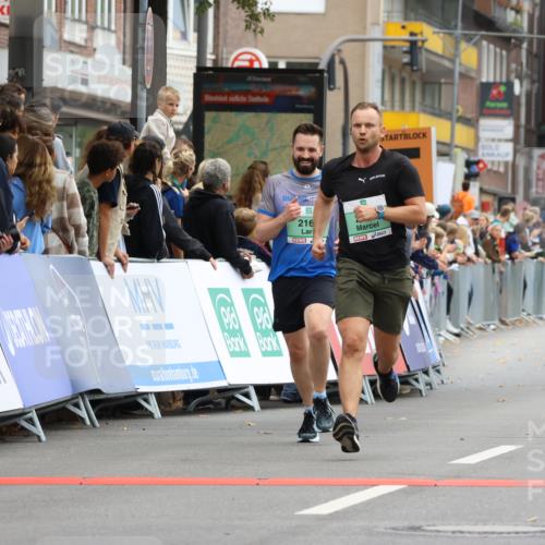 21.09.2025 - PSD Bank Halbmarathon Strokosch-Dieckow http://msf.ph/oto/8944826 21.09.2025 11:51:35 Ziel 1150, 1375, 2163, 2510, 2638 meine-sportfotos.de