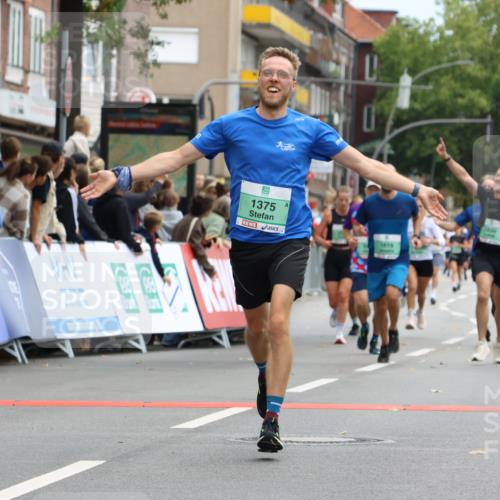 21.09.2025 - PSD Bank Halbmarathon Strokosch-Dieckow http://msf.ph/oto/8944841 21.09.2025 11:51:39 Ziel 1150, 1375, 1581, 1619, 2163, 2169, 2382, 2476, 2638, 2886, 2988 meine-sportfotos.de