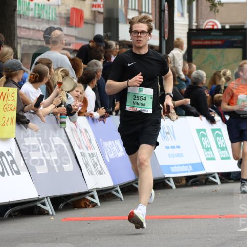 21.09.2025 - PSD Bank Halbmarathon Strokosch-Dieckow http://msf.ph/oto/8944902 21.09.2025 11:52:14 Ziel 1508, 1600, 2087, 2356, 2375, 2492, 2512, 2554, 2835, 2844, 2917, 3044, 3141 meine-sportfotos.de