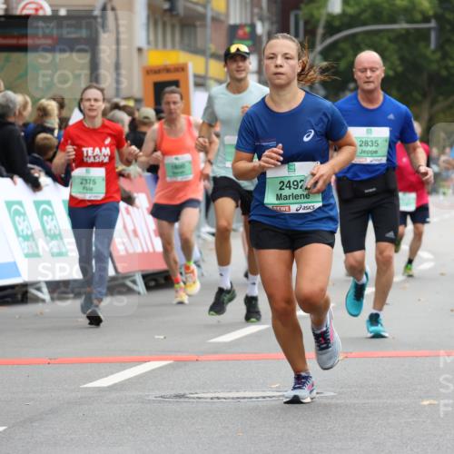 21.09.2025 - PSD Bank Halbmarathon Strokosch-Dieckow http://msf.ph/oto/8944907 21.09.2025 11:52:17 Ziel 1506, 1508, 1600, 2327, 2356, 2375, 2492, 2512, 2554, 2654, 2835, 2844, 2917, 3141 meine-sportfotos.de