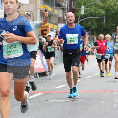 21.09.2025 - PSD Bank Halbmarathon Strokosch-Dieckow http://msf.ph/oto/8944911 21.09.2025 11:52:19 Ziel 1506, 1508, 1600, 2237, 2327, 2356, 2375, 2492, 2512, 2554, 2654, 2835, 2844, 2917, 3141, 4001 meine-sportfotos.de