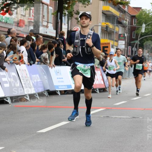 21.09.2025 - PSD Bank Halbmarathon Strokosch-Dieckow http://msf.ph/oto/8945024 21.09.2025 11:53:48 Ziel 1396, 1572, 1752, 2304, 2461, 2545, 2805, 2863, 2991, 3037, 3997 meine-sportfotos.de