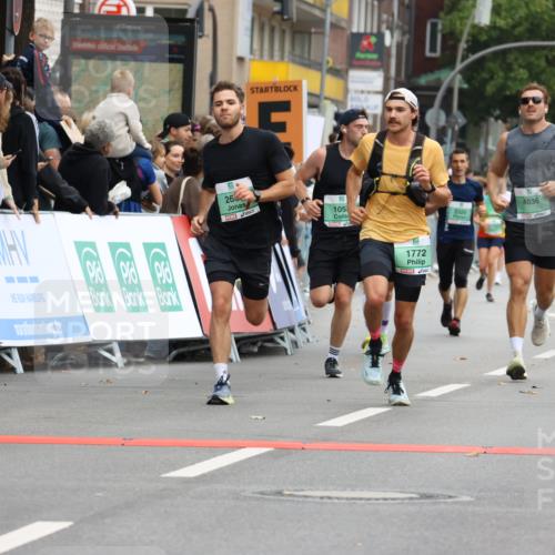 21.09.2025 - PSD Bank Halbmarathon Strokosch-Dieckow http://msf.ph/oto/8945050 21.09.2025 11:54:09 Ziel 1053, 1633, 1772, 2144, 2300, 2318, 2420, 2505, 2658, 2736, 2848, 3938, 4036 meine-sportfotos.de