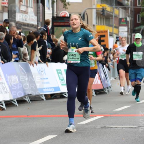 21.09.2025 - PSD Bank Halbmarathon Strokosch-Dieckow http://msf.ph/oto/8945069 21.09.2025 11:54:23 Ziel 1731, 2318, 2320, 2408, 2562, 2583, 2997, 3892, 3944 meine-sportfotos.de
