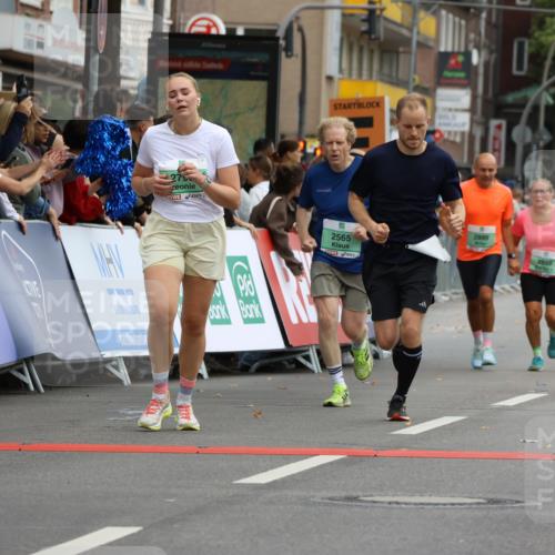 21.09.2025 - PSD Bank Halbmarathon Strokosch-Dieckow http://msf.ph/oto/8945084 21.09.2025 12:03:16 Ziel 1141, 1458, 1664, 2337, 2338, 2400, 2457, 2520, 2565, 2798, 2821, 3113, 3248 meine-sportfotos.de