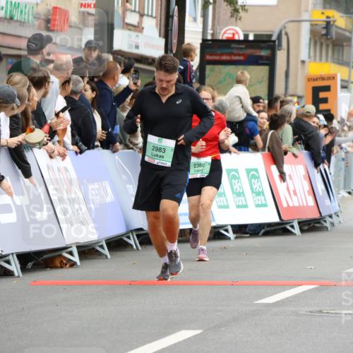 21.09.2025 - PSD Bank Halbmarathon Strokosch-Dieckow http://msf.ph/oto/8945099 21.09.2025 11:54:32 Ziel 1135, 1731, 2360, 2408, 2562, 2583, 2770, 2983, 2997, 3349, 3892, 3944 meine-sportfotos.de