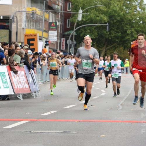21.09.2025 - PSD Bank Halbmarathon Strokosch-Dieckow http://msf.ph/oto/8945108 21.09.2025 11:54:39 Ziel 1069, 1135, 2164, 2360, 2770, 2866, 2983, 3349, 4028 meine-sportfotos.de