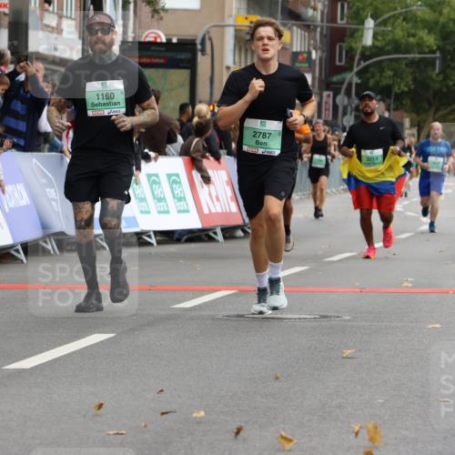 21.09.2025 - PSD Bank Halbmarathon Strokosch-Dieckow http://msf.ph/oto/8945120 21.09.2025 12:03:27 Ziel 1160, 2338, 2520, 2565, 2722, 2787, 2798, 2888, 2889, 3184, 3189, 3213, 3248 meine-sportfotos.de