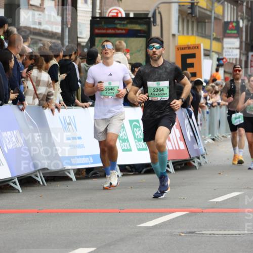 21.09.2025 - PSD Bank Halbmarathon Strokosch-Dieckow http://msf.ph/oto/8945147 21.09.2025 11:54:57 Ziel 1046, 1564, 2160, 2348, 2364, 2485, 2646, 3295, 3840 meine-sportfotos.de