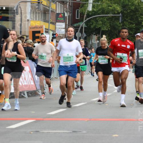 21.09.2025 - PSD Bank Halbmarathon Strokosch-Dieckow http://msf.ph/oto/8945163 21.09.2025 11:55:01 Ziel 1046, 1078, 1528, 2067, 2160, 2275, 2348, 2364, 2485, 2500, 2646, 3295, 3840, 3958, 3968, 4033 meine-sportfotos.de