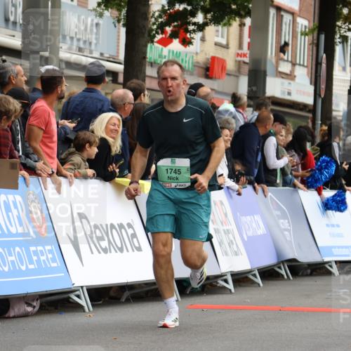 21.09.2025 - PSD Bank Halbmarathon Strokosch-Dieckow http://msf.ph/oto/8945195 21.09.2025 12:04:02 Ziel 1567, 1745 meine-sportfotos.de