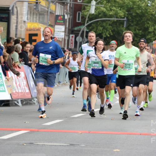 21.09.2025 - PSD Bank Halbmarathon Strokosch-Dieckow http://msf.ph/oto/8945226 21.09.2025 11:55:45 Ziel 1124, 1134, 1568, 1818, 1819, 2210, 2218, 2273, 2399, 2456, 2488, 2587, 2636, 2642, 2901, 3166, 3959 meine-sportfotos.de