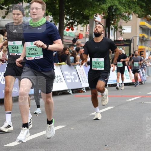 21.09.2025 - PSD Bank Halbmarathon Strokosch-Dieckow http://msf.ph/oto/8945287 21.09.2025 11:56:27 Ziel 2189, 2225, 2258, 2569, 2704, 2717, 2719, 2746, 2793, 2878, 2932 meine-sportfotos.de