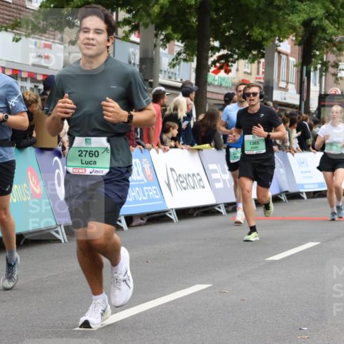 21.09.2025 - PSD Bank Halbmarathon Strokosch-Dieckow http://msf.ph/oto/8945363 21.09.2025 11:56:47 Ziel 1229, 1365, 1453, 2361, 2411, 2526, 2555, 2676, 2760, 2912, 2927, 3939, 4056 meine-sportfotos.de