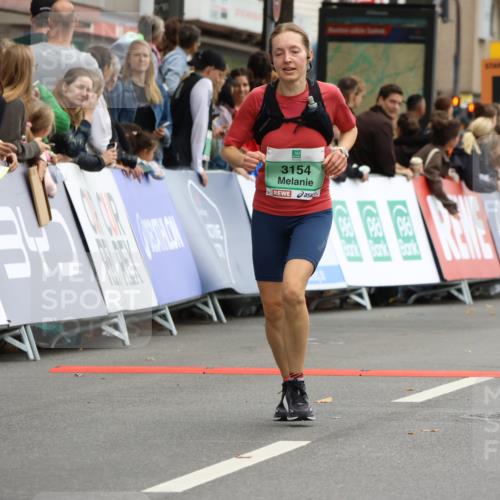 21.09.2025 - PSD Bank Halbmarathon Strokosch-Dieckow http://msf.ph/oto/8945370 21.09.2025 12:04:58 Ziel 2879, 3154, 3193, 3358, 3467, 3976 meine-sportfotos.de